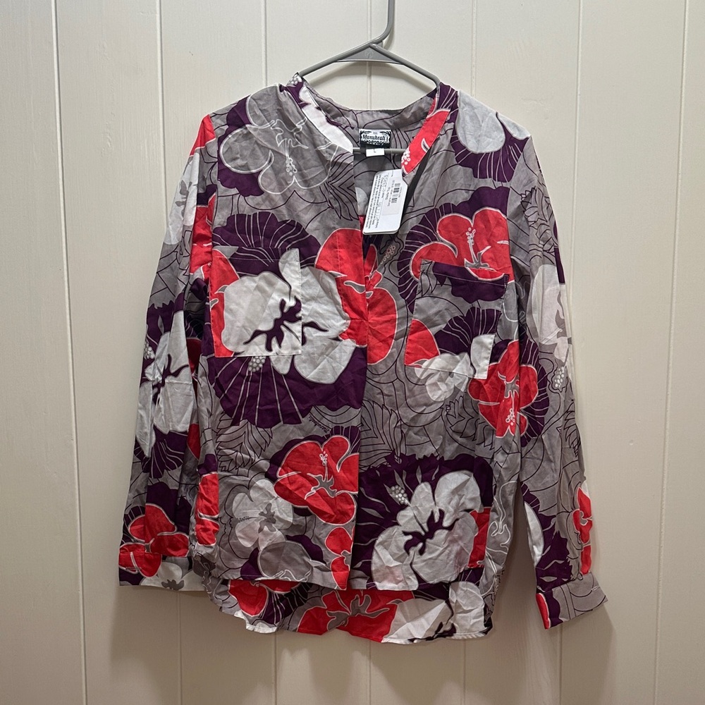 Manuhealii Stella top sangria size Large